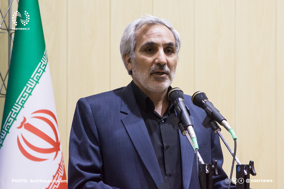 تصویر مقاله: مجلس برای بیمه رانندگان تاکسی‌های اینترنتی یکصداست؛ سکوهای حمل‌ونقل آنلاین باید حق بیمه بپردازند